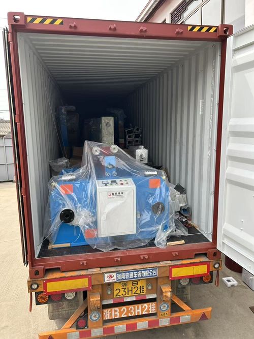 Tin tức công ty mới nhất về Thực hiện giao hàng cho 3 bộ dây chuyền sản xuất ép cáp cho cáp điện áp thấp